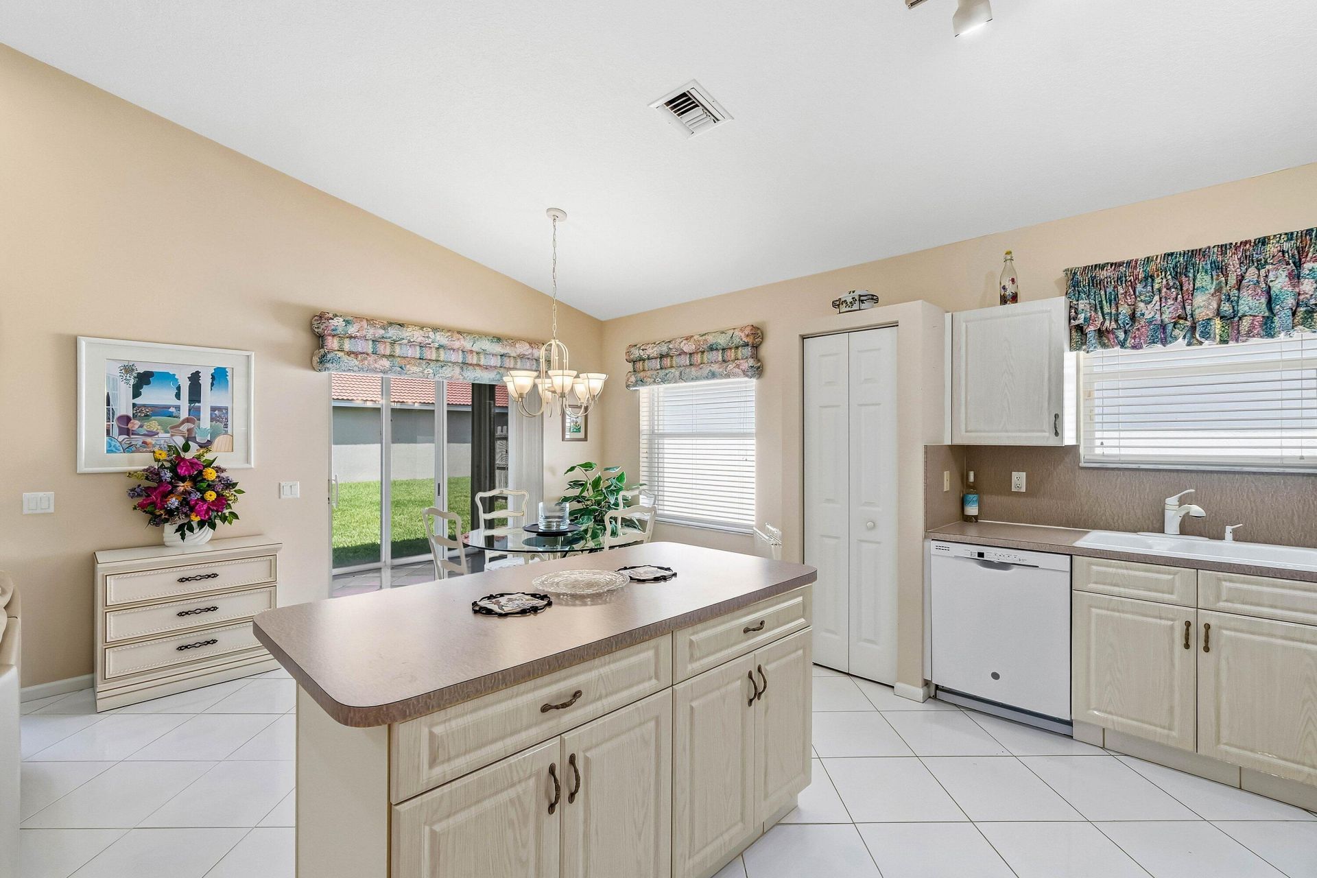 9779 Lemonwood Drive, Boynton Beach, FL 33437 Photo