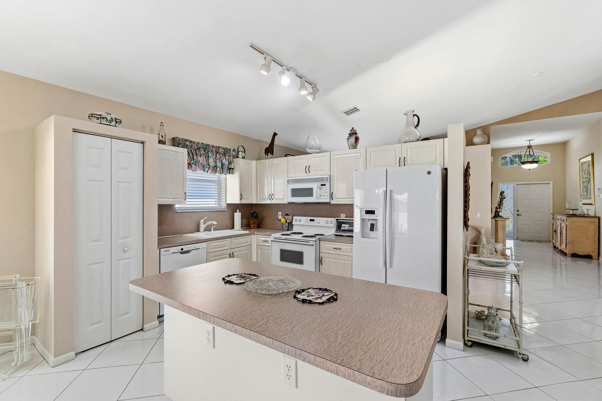 9779 Lemonwood Drive, Boynton Beach, FL 33437 Photo