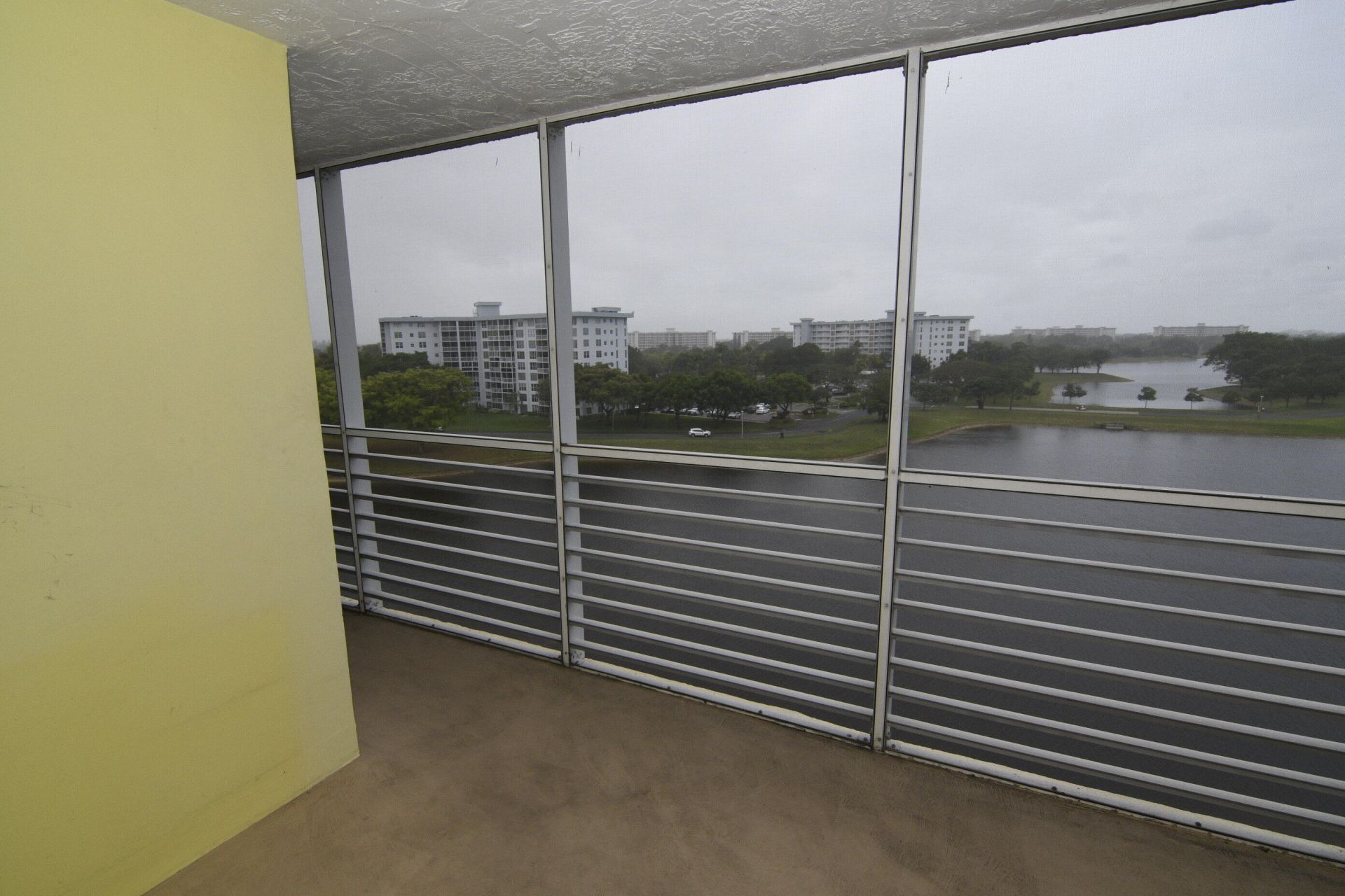 3095 N Course Drive, Unit 712, Pompano Beach, FL 33069 Photo