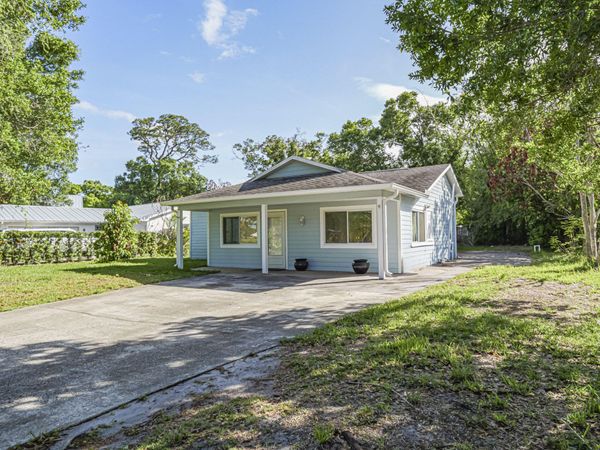 2021 Balboa Avenue, Vero Beach, FL 32960