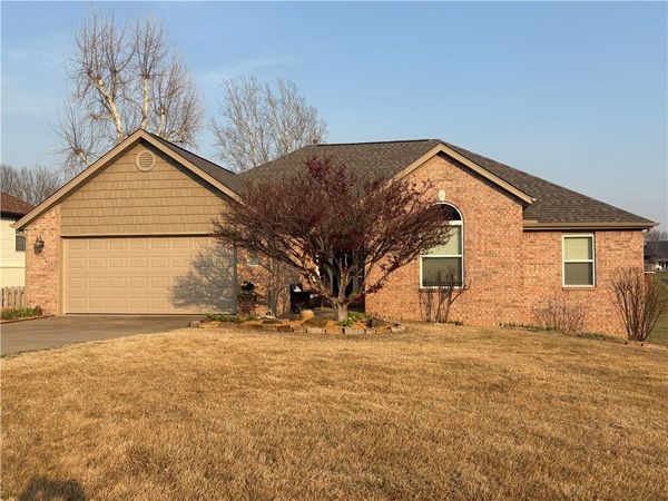 3955 Shannendoah Lane , Springdale, AR 72762