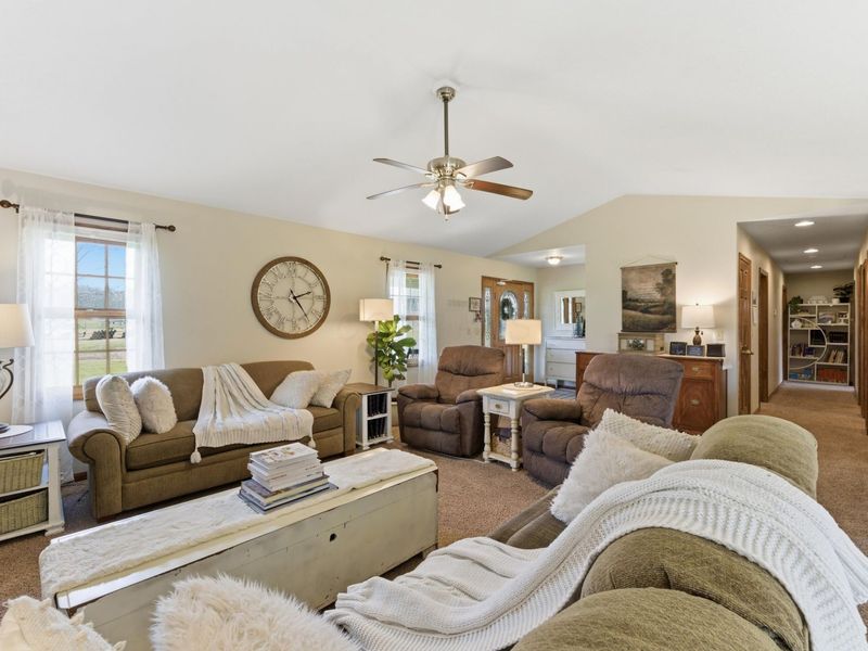 64810 Infirmary Road, McArthur, OH 45651 Photo 11