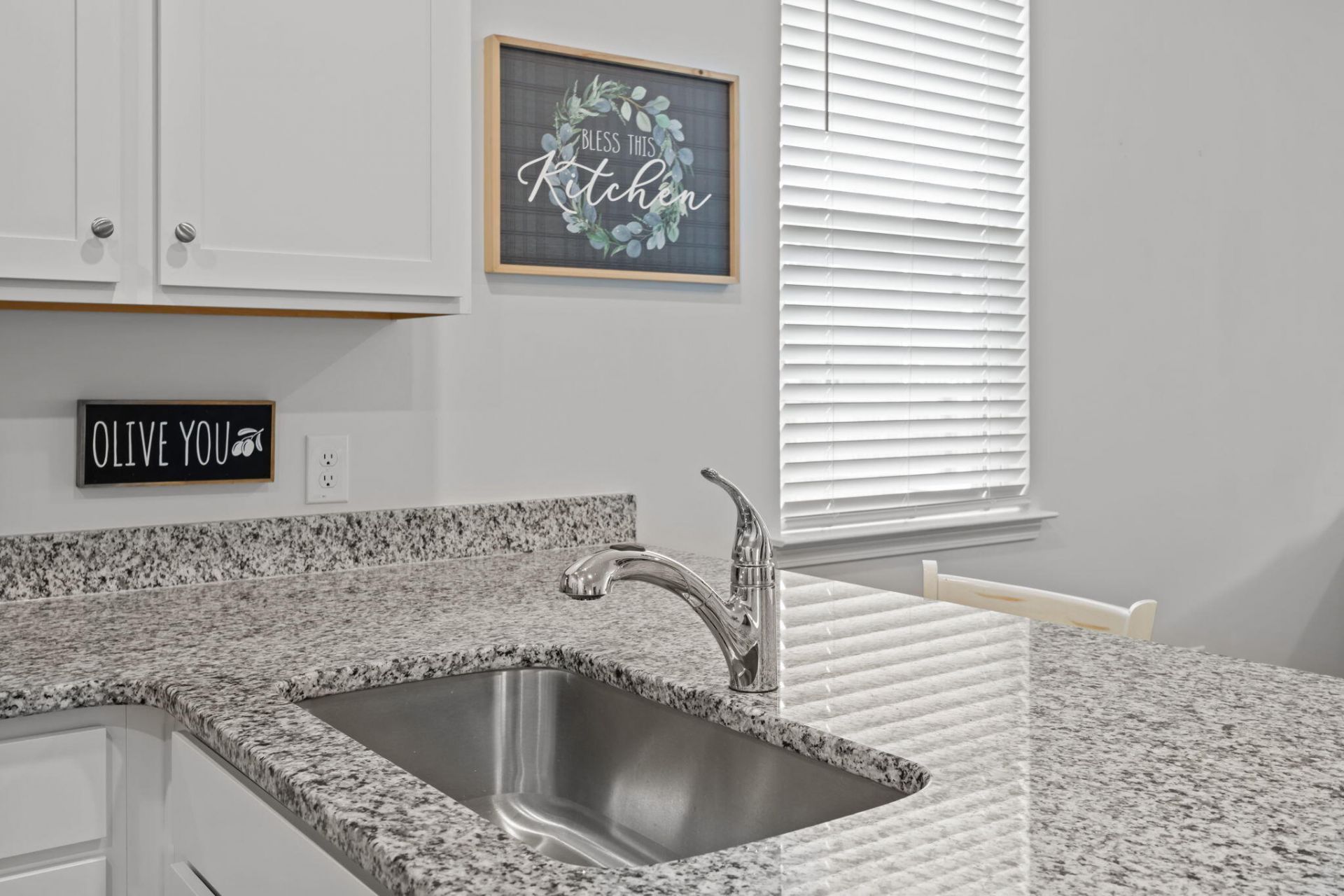 300 Feldspar Lane Photo 21