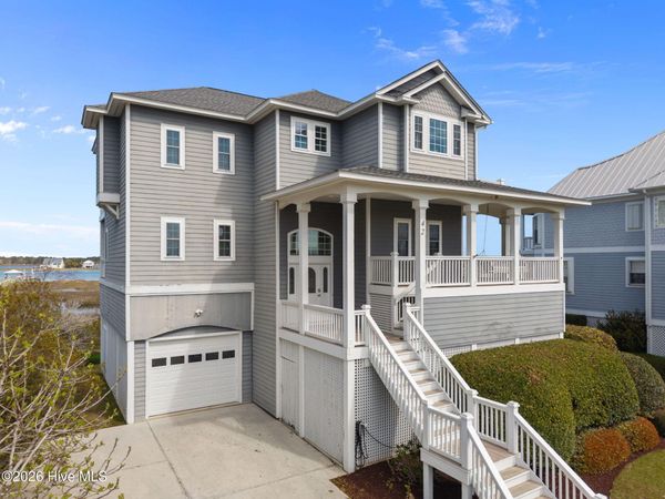 42 Sailview Drive, North Topsail Beach, NC 28460