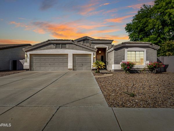 8308 W BERRIDGE Lane, Glendale, AZ 85305