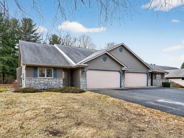 473 Cedar Court, Taylors Falls, MN 55084
