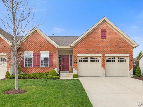 1117 Spruce Forest Drive , Lake St Louis, MO 63367