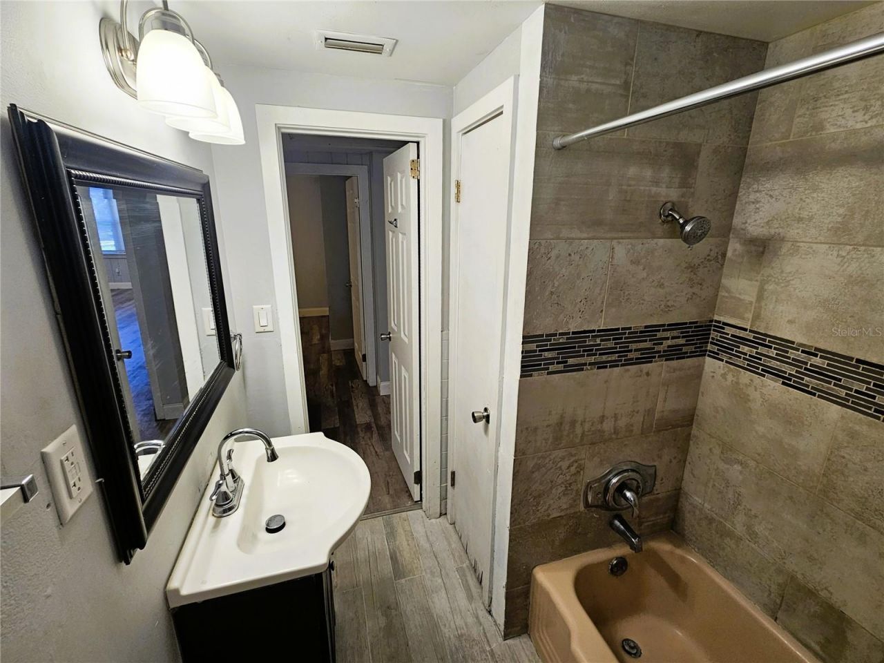 501 25th Avenue W, Bradenton, FL 34205 Photo