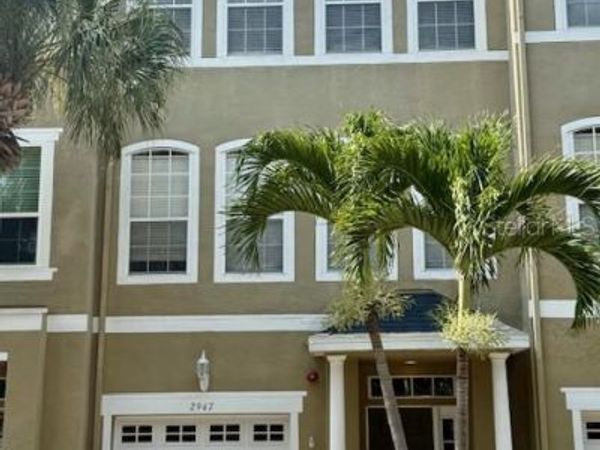 2947 POINTEVIEW DRIVE , TAMPA, FL 33611