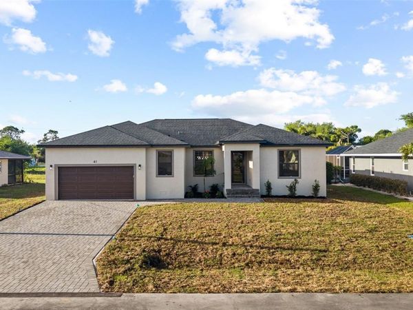 41 MARK TWAIN LANE, ROTONDA WEST, FL 33947