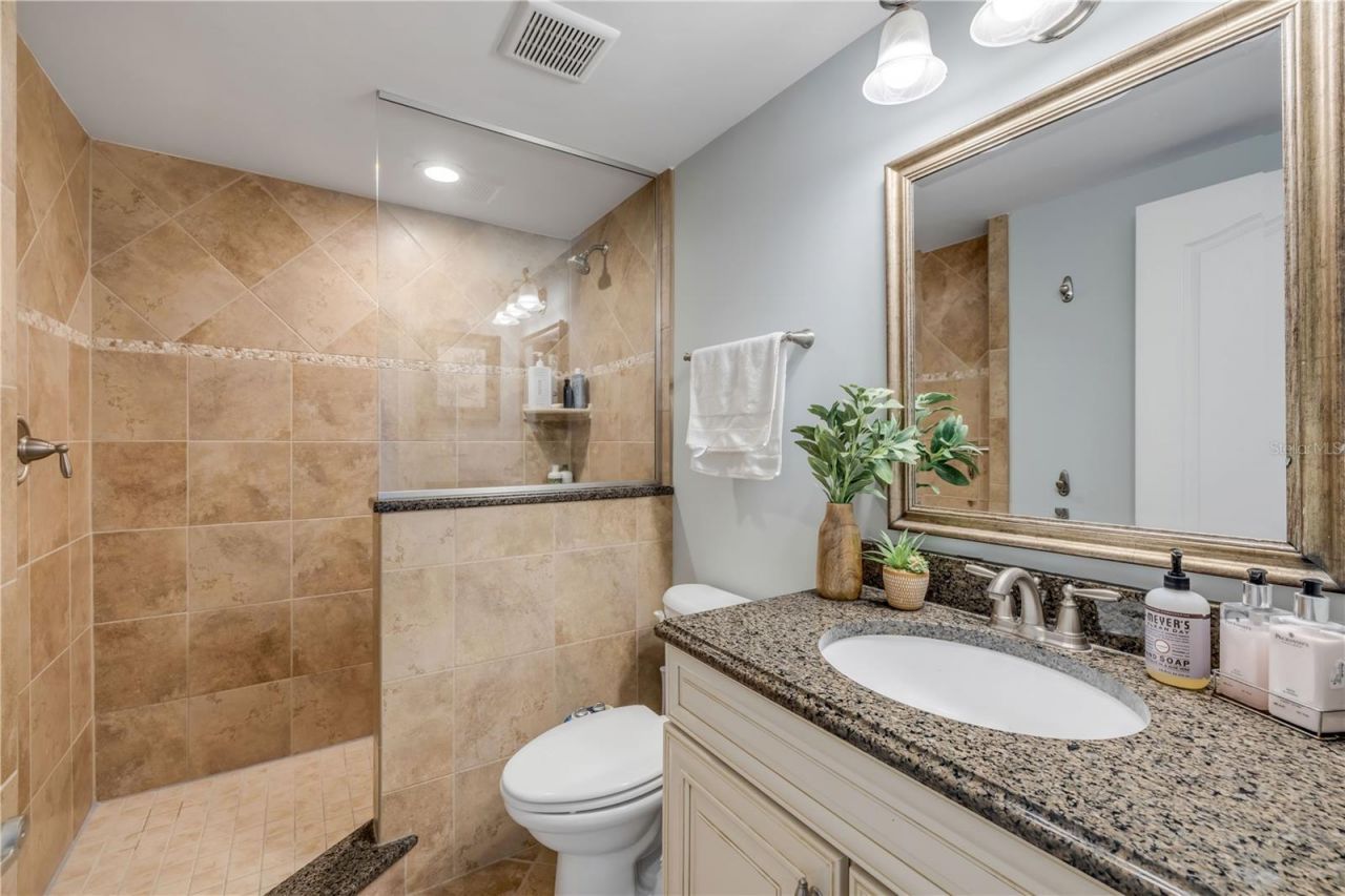 601 N Atlantic Avenue , Unit 104, New Smyrna Beach, FL 32169 Photo