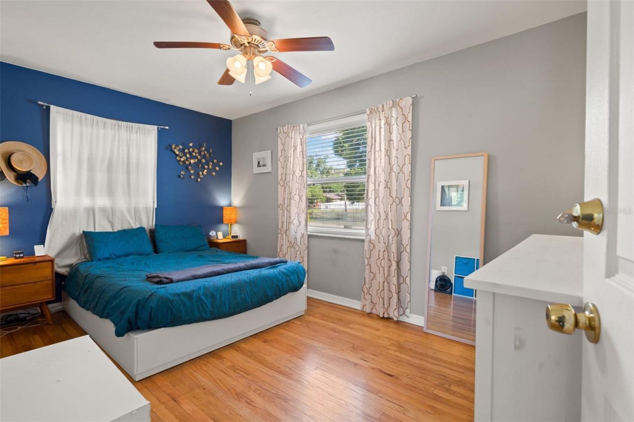 5020 Oxford Avenue N, Saint Petersburg, FL 33710 Photo