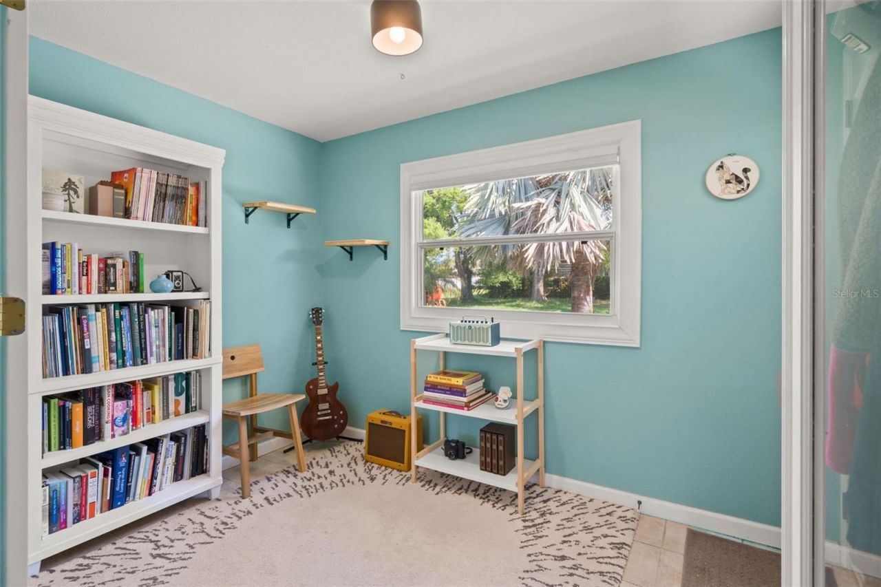 5020 Oxford Avenue N, Saint Petersburg, FL 33710 Photo