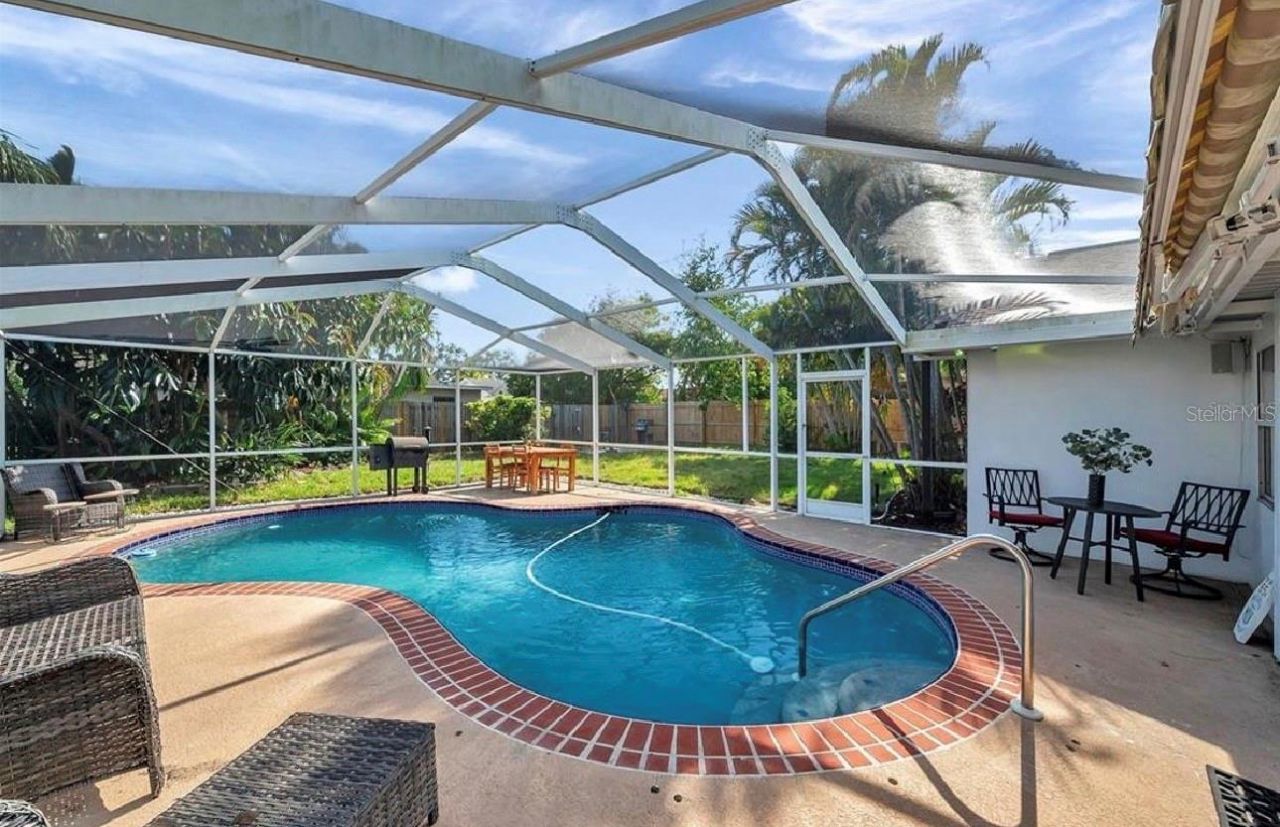 2873 Sarah Drive, Clearwater, FL 33759 Photo