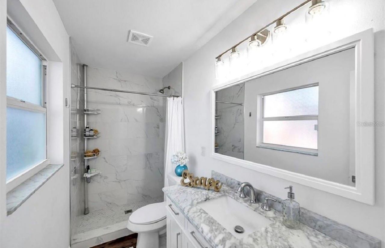 2873 Sarah Drive, Clearwater, FL 33759 Photo