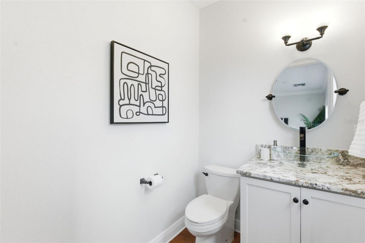 412 Regent Lane N, Saint Petersburg, FL 33701 Photo
