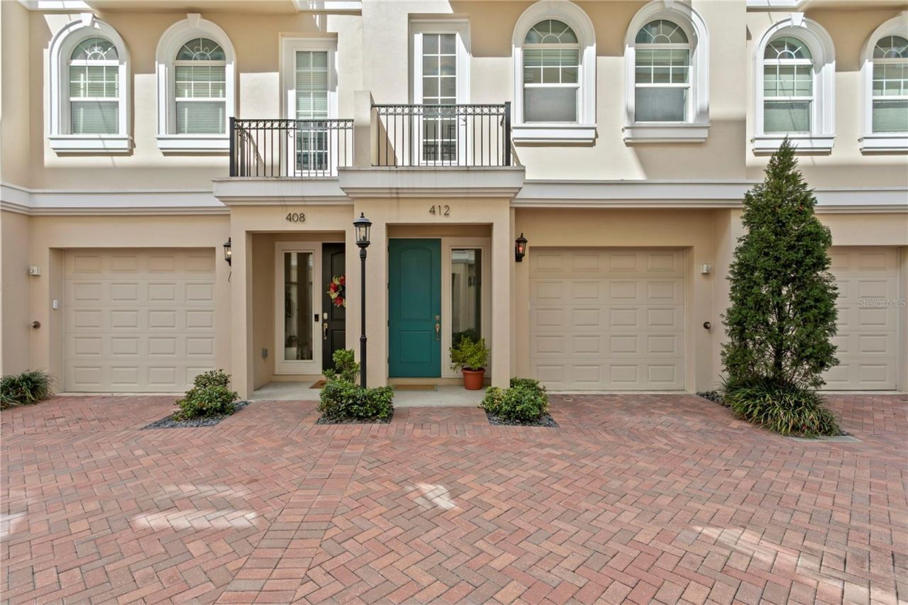 412 Regent Lane N, Saint Petersburg, FL 33701 Photo