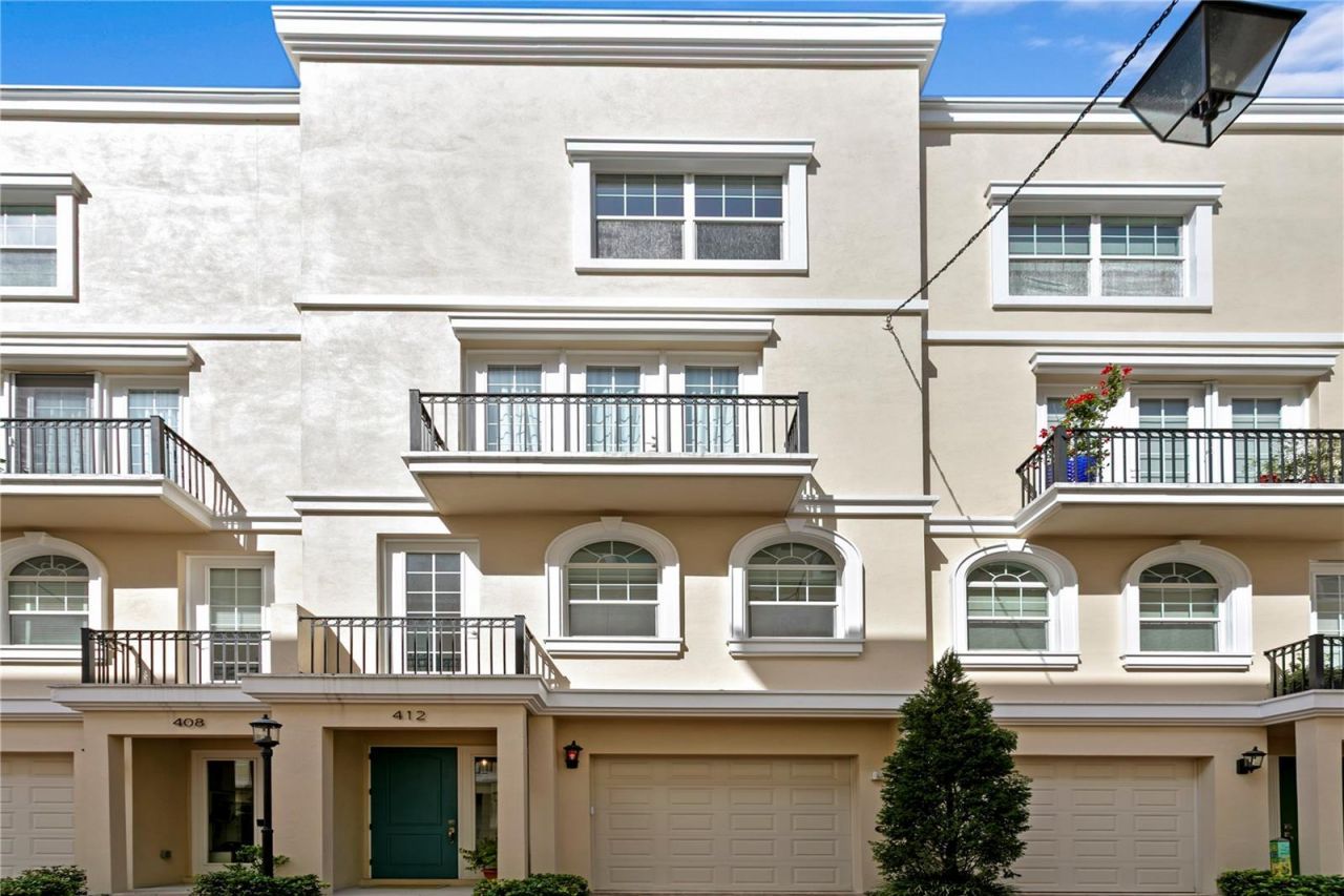 412 Regent Lane N, Saint Petersburg, FL 33701 Photo