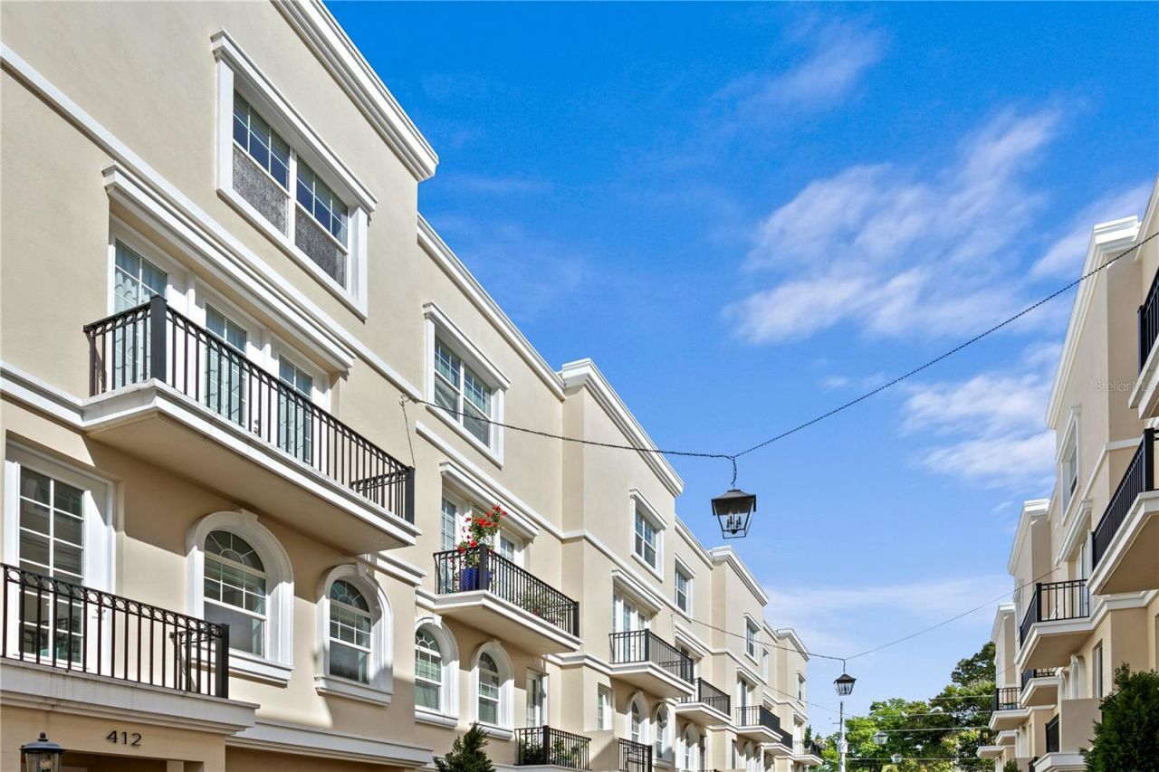 412 Regent Lane N, Saint Petersburg, FL 33701 Photo