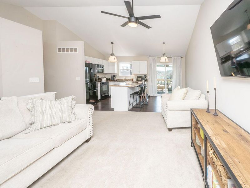 6854 Gordon Boulevard, Burlington, KY 41005 Photo 5