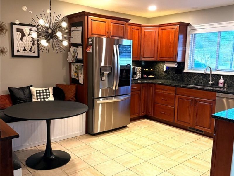 8407 Barton Drive, Strongsville, OH 44149 Photo 16