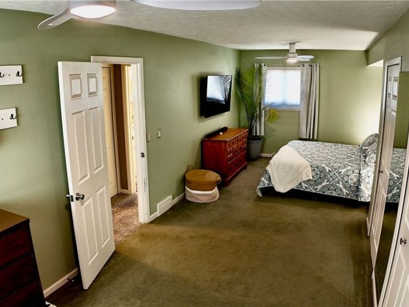 8407 Barton Drive, Strongsville, OH 44149 Photo 28