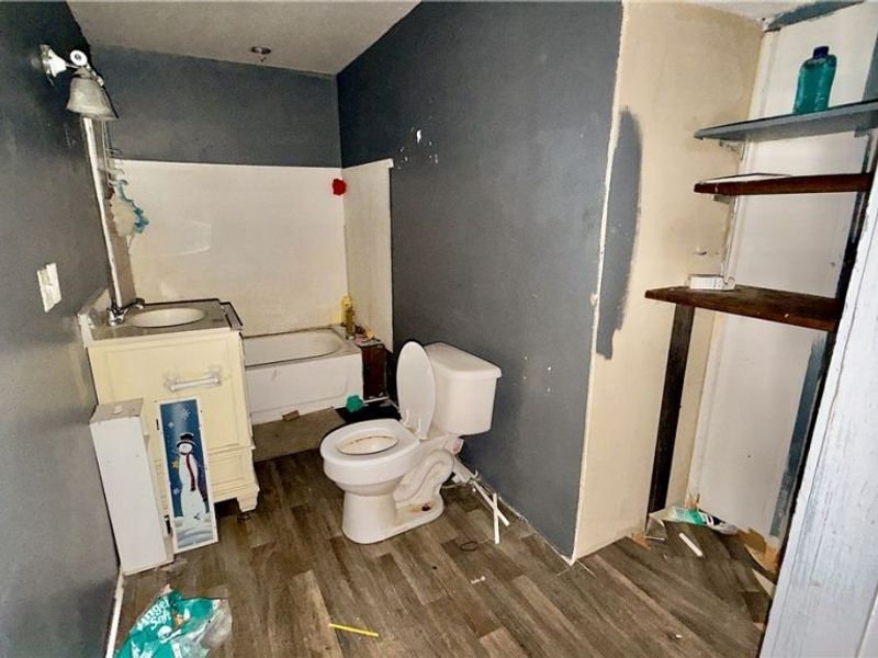 106 E Main Street , Port Washington, OH 43837 Photo 17