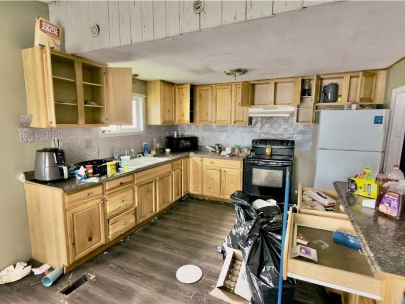 106 E Main Street , Port Washington, OH 43837 Photo 8