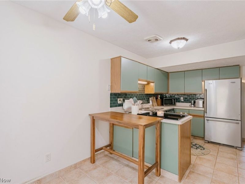 275 Solon Road , Unit 275C, Chagrin Falls, OH 44022 Photo 10