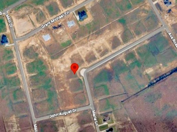 150 Marie Lane , Waxahachie, TX 75167