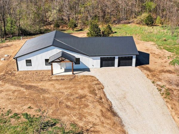 14644 W County RD 400, Linton, IN 47441