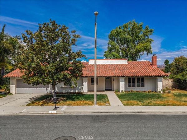 2257 Glastonbury, Westlake Village, CA 91361