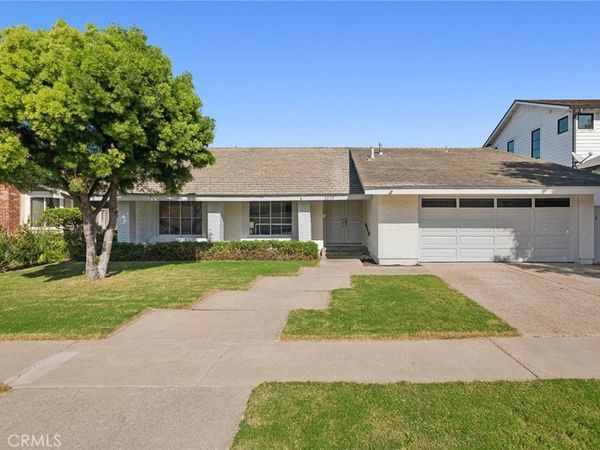 2030 Port Weybridge, Newport Beach, CA 92660