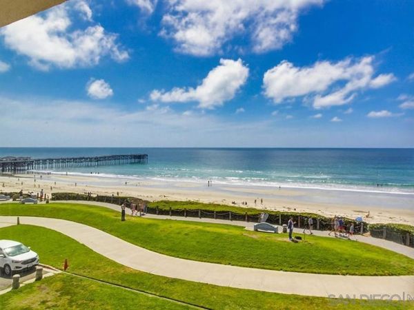 4667 Ocean Blvd, Unit 306, San Diego, CA 92109