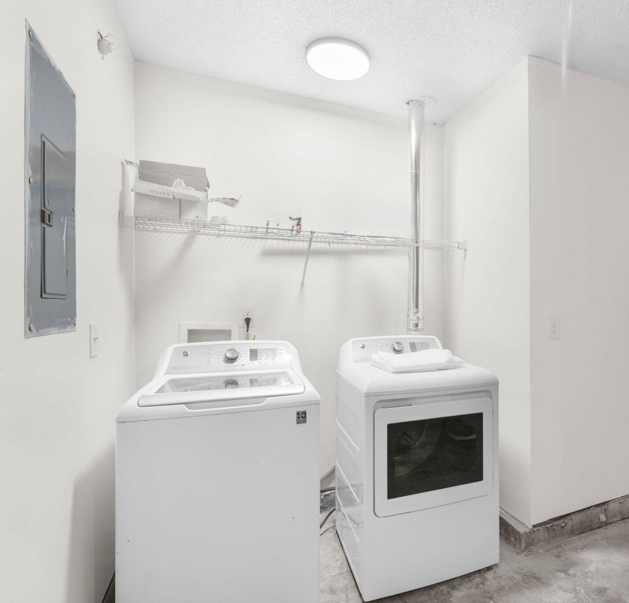 2772 Donner Avenue Photo 16