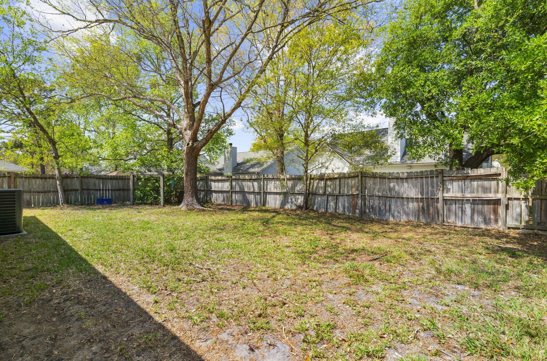 2772 Donner Avenue Photo 32