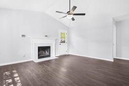 2772 Donner Avenue photo 4