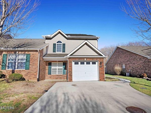 6916 La Christa Way, Knoxville, TN 37921