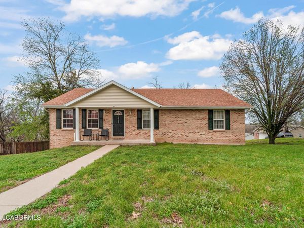 1713 BALD HILL ROAD, Jefferson City, MO 65101