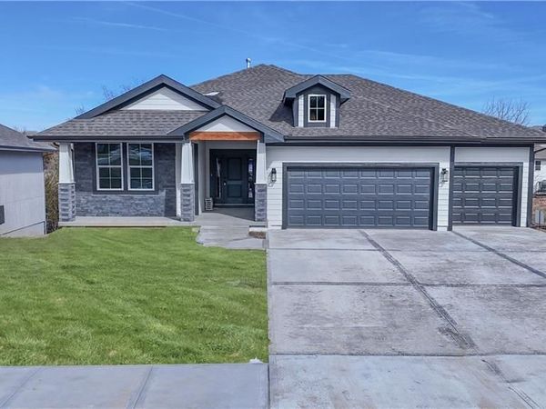 2394 W Wabash Street, Olathe, KS 66061