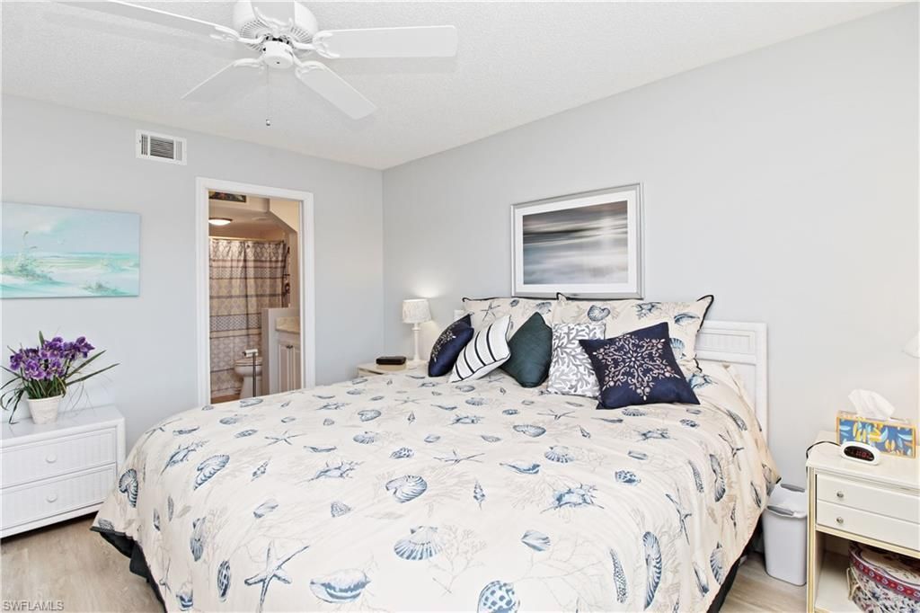 5970 Amherst Dr, Unit C205, Naples, FL 34112 Photo