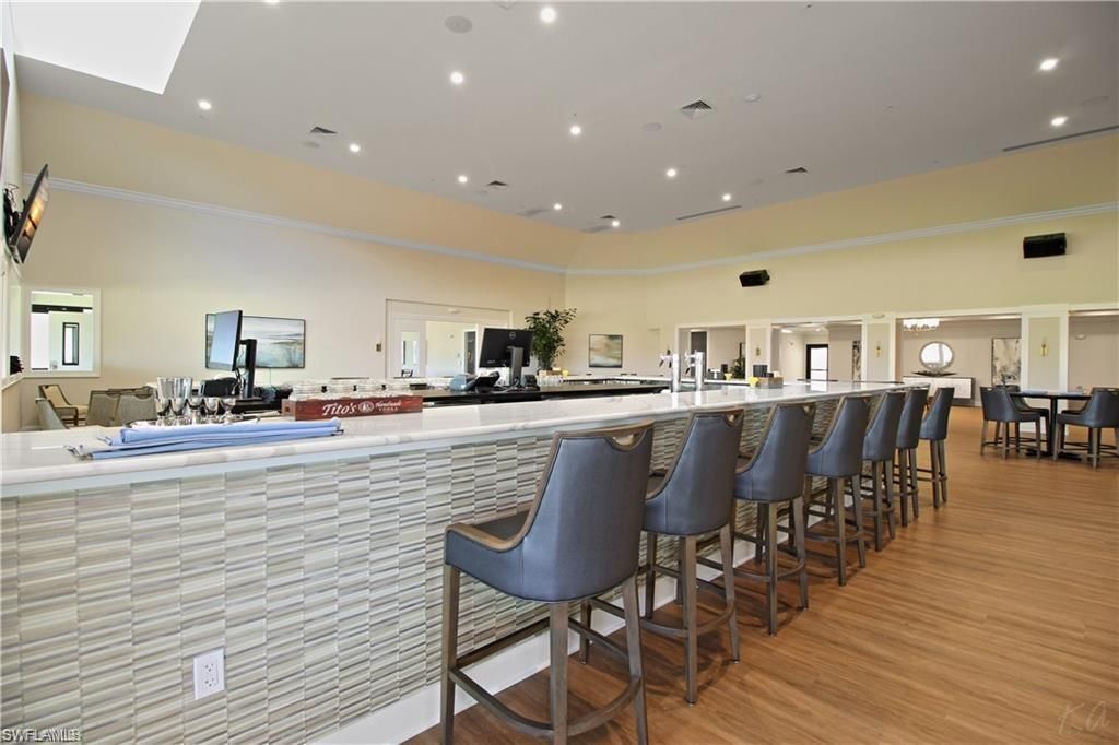 5970 Amherst Dr, Unit C205, Naples, FL 34112 Photo