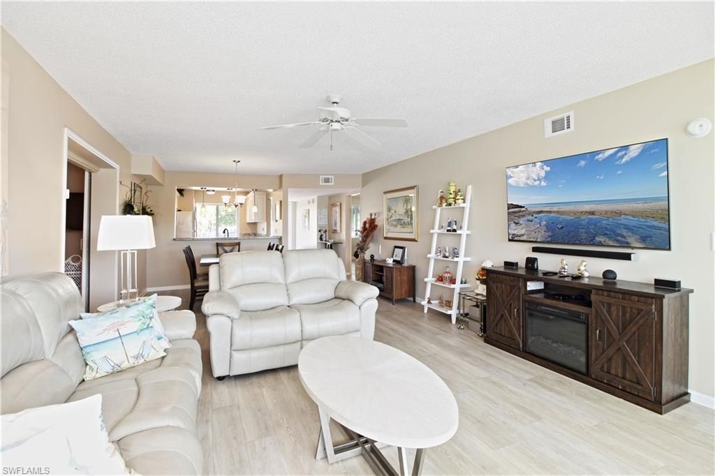 5970 Amherst Dr, Unit C205, Naples, FL 34112 Photo