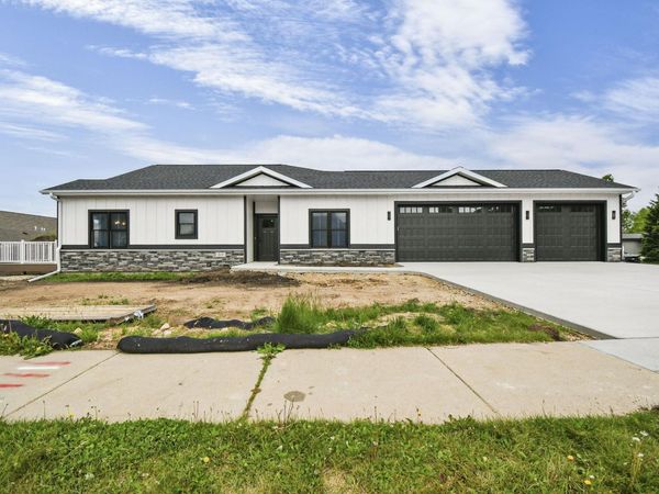 217 Dale Drive, Lodi, WI 53555