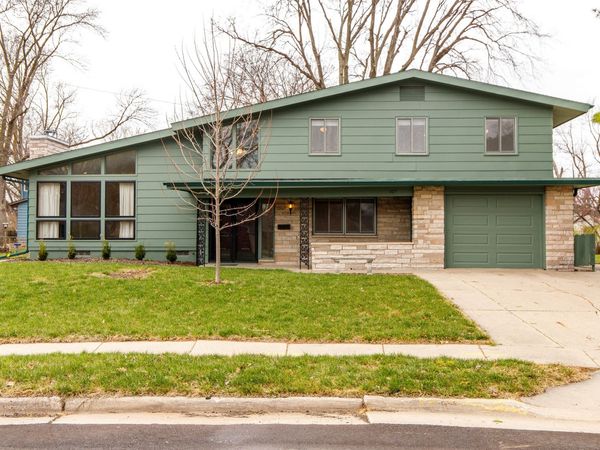 107 Hunziker Circle, Ames, IA 50010