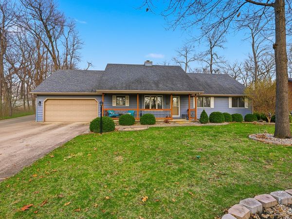 2853 Forsythia Lane , St. Anne, IL 60964