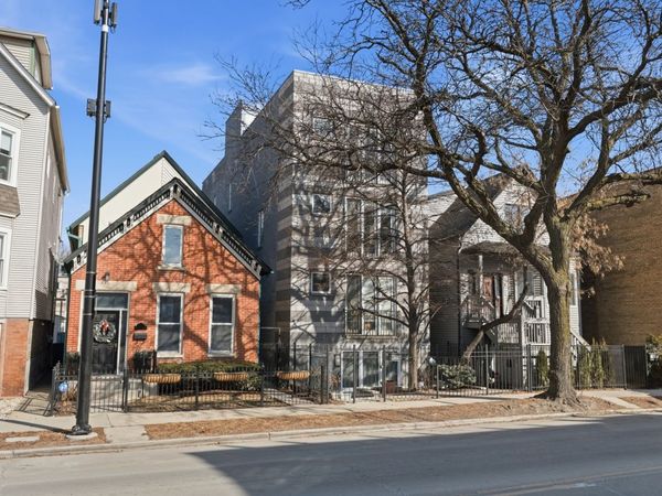 1412 W Diversey Parkway, Unit A, Chicago, IL 60614