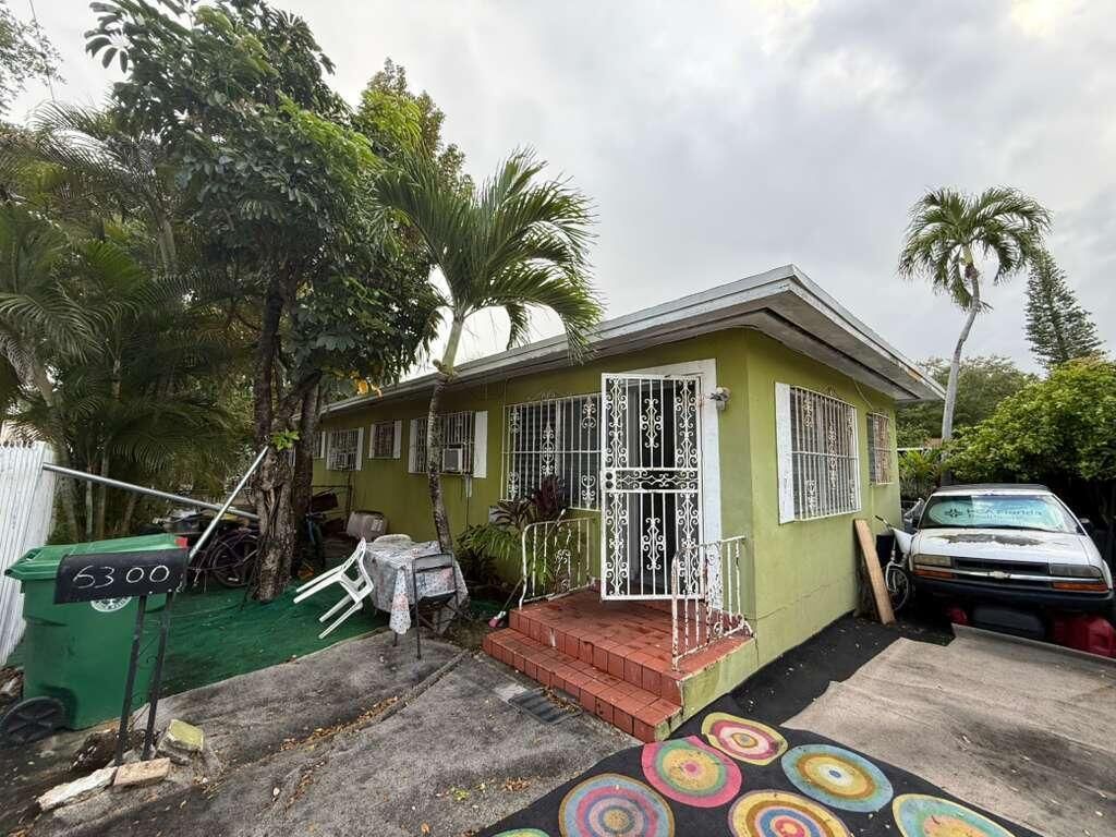 139 NE 63rd Street, Miami, FL 33138 Photo