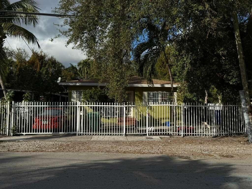 139 NE 63rd Street, Miami, FL 33138 Photo