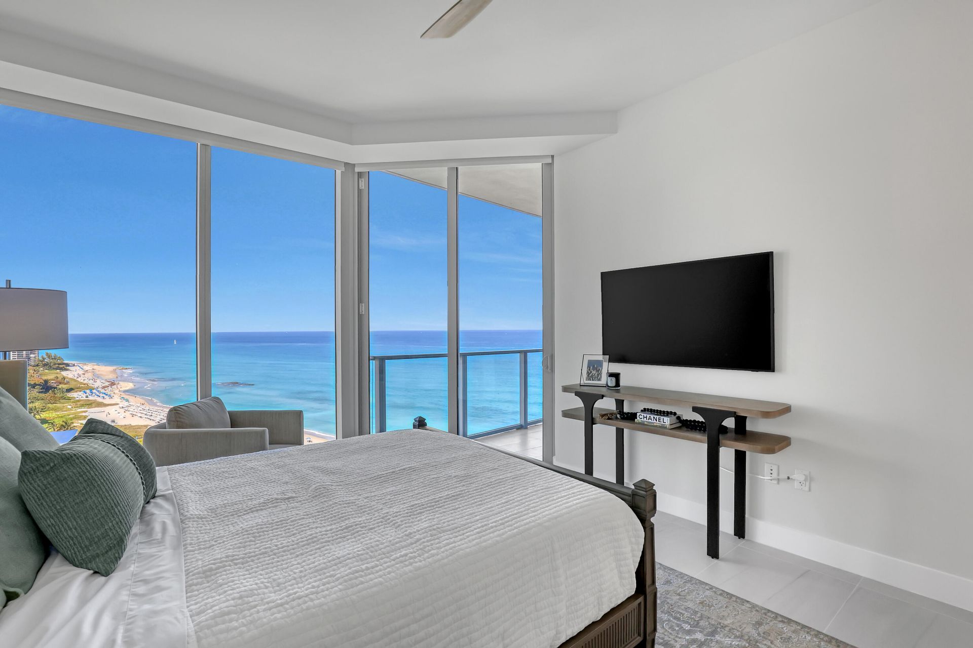 3100 N Ocean Drive, Unit H-1703, Riviera Beach, FL 33404 Photo